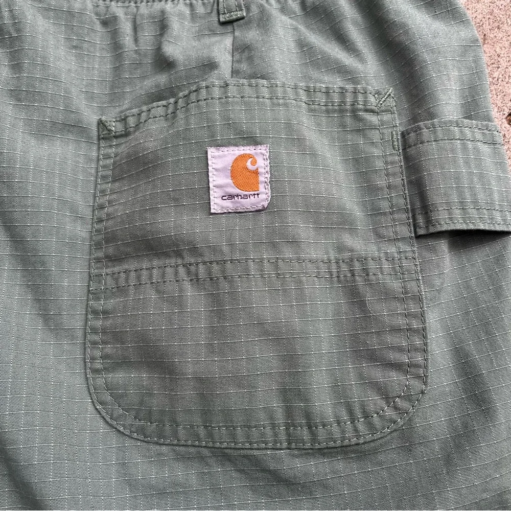 Carhartt Green Work Shorts Women 12 33x9”‎ Roll Tab BS213-W Force Rip Stop - Picture 8 of 12
